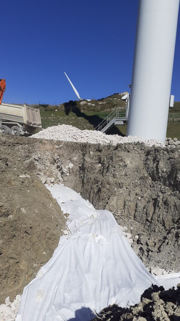 drenaggio per consolidamento versante in frana
