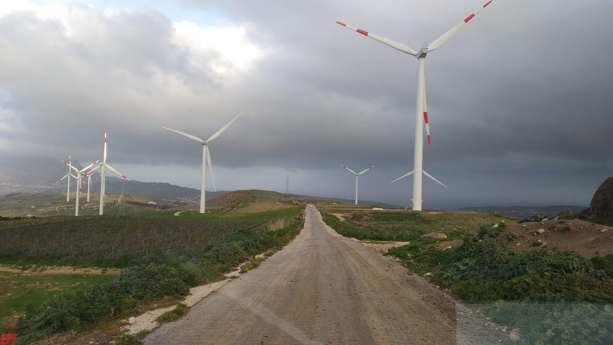 scouting impianti eolici, scouting impianti fotovoltaici, permitting impianti eolici, permitting impianti fotovoltaici, sviluppo impianti rinnovabili, autorizzazioni impianti fotovoltaici, autorizzazioni impianti eolici, energia rinnovabile, iter burocratico impianti fotovoltaici, connessione rete impianto rinnovabile, parco eolico Buseto Palizzolo.
